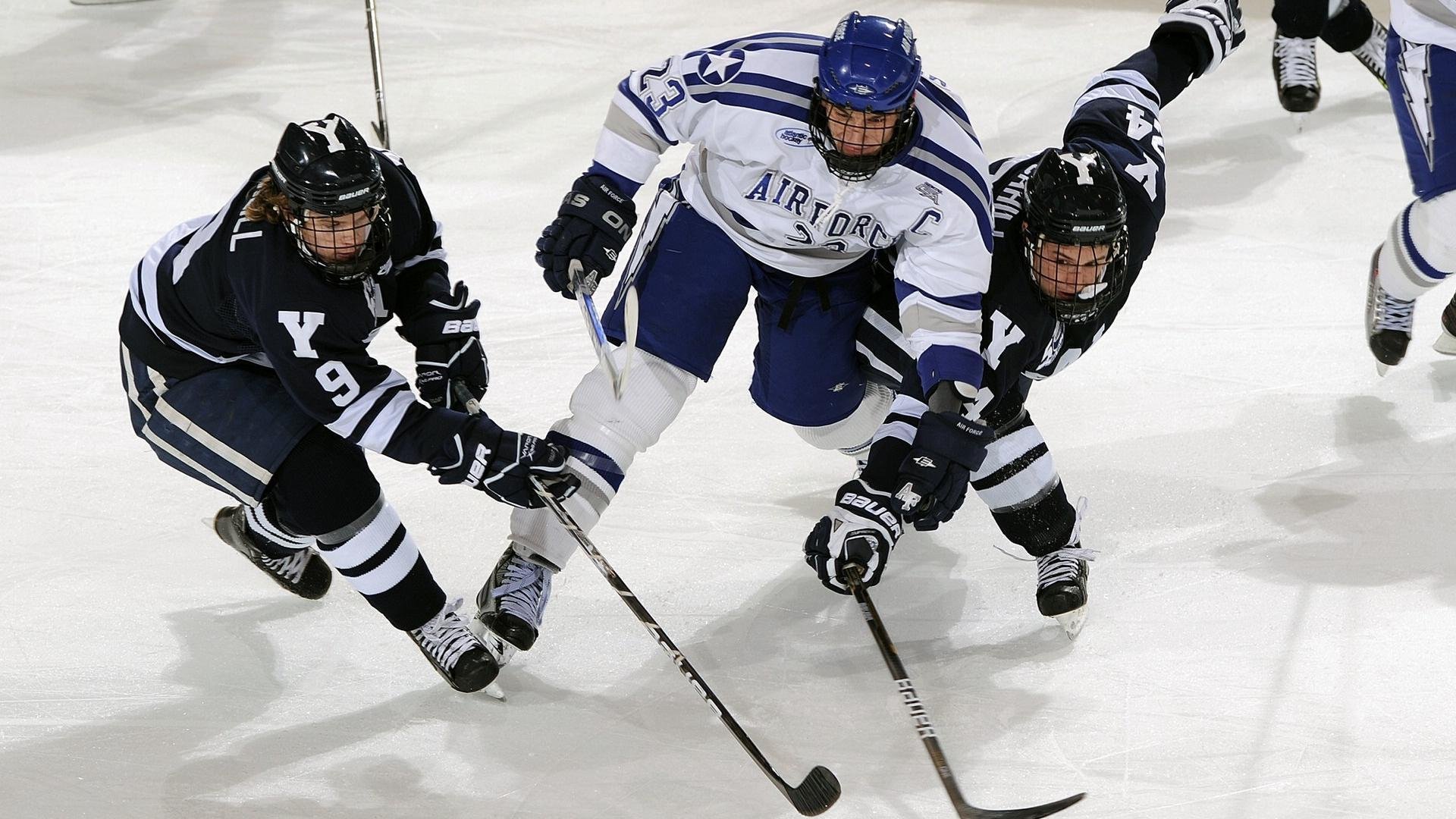 《中国电竞产业2025年迈入高速增长期，政府持续Support》，中国电竞产业报告